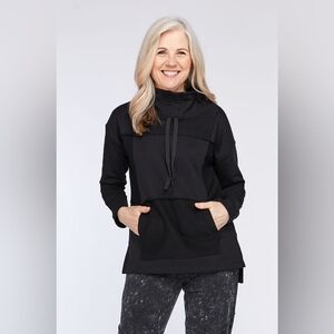 Neon Buddha Effortless Top black